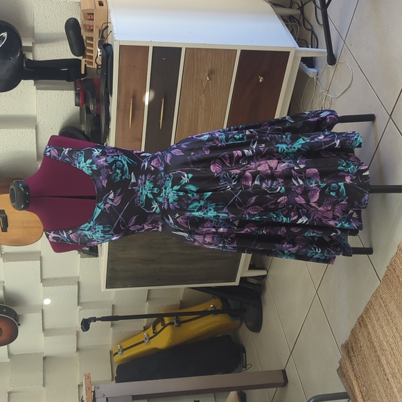 MIDNIGHT HUMMINGBIRD POCKET MIDI DRESS - LIMITED - Picture 1 of 9